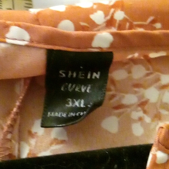 SHEIN CURVE FLORAL BABYDOLL TOP 3X - Picture 5 of 6